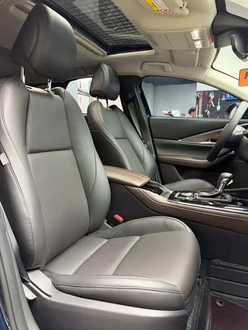 Mazda CX-30 2021 2.0L Automatic Comfort Edition — миниатюра 20