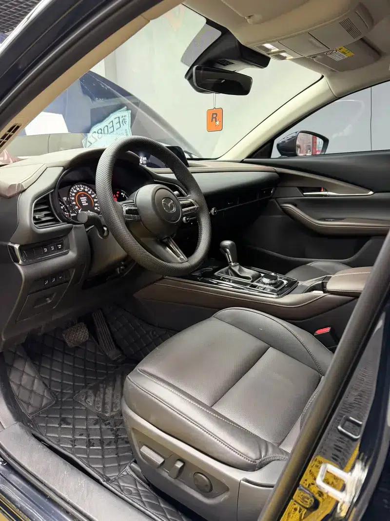 Mazda CX-30 2021 2.0L Automatic Comfort Edition — миниатюра 24