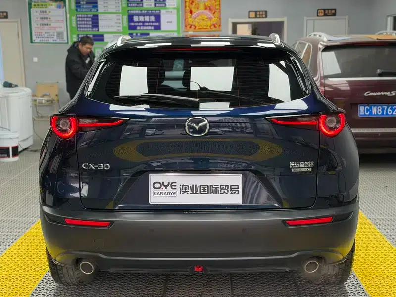 Mazda CX-30 2021 2.0L Automatic Comfort Edition — миниатюра 6