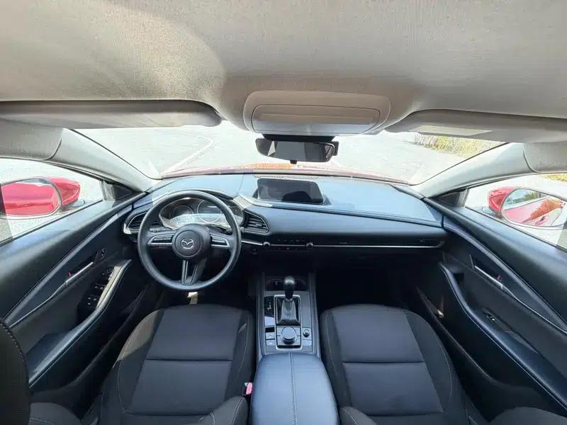 Mazda CX-30 2022 2.0L Automatic Premium Edition — миниатюра 8