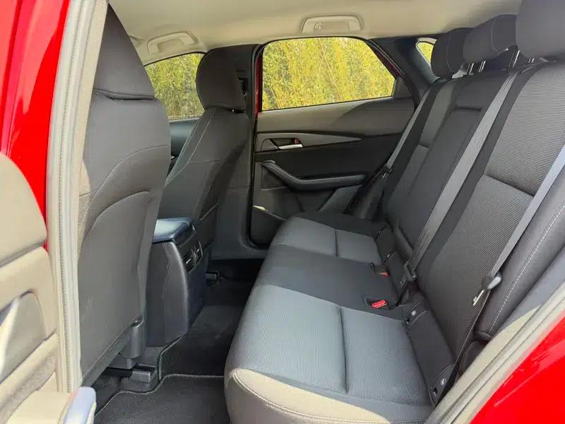 Mazda CX-30 2022 2.0L Automatic Premium Edition — миниатюра 10