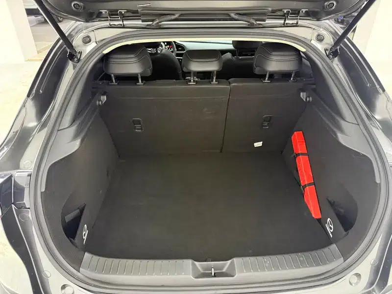 Mazda CX-30 2021 2.0L Automatic Elegance Edition — миниатюра 22