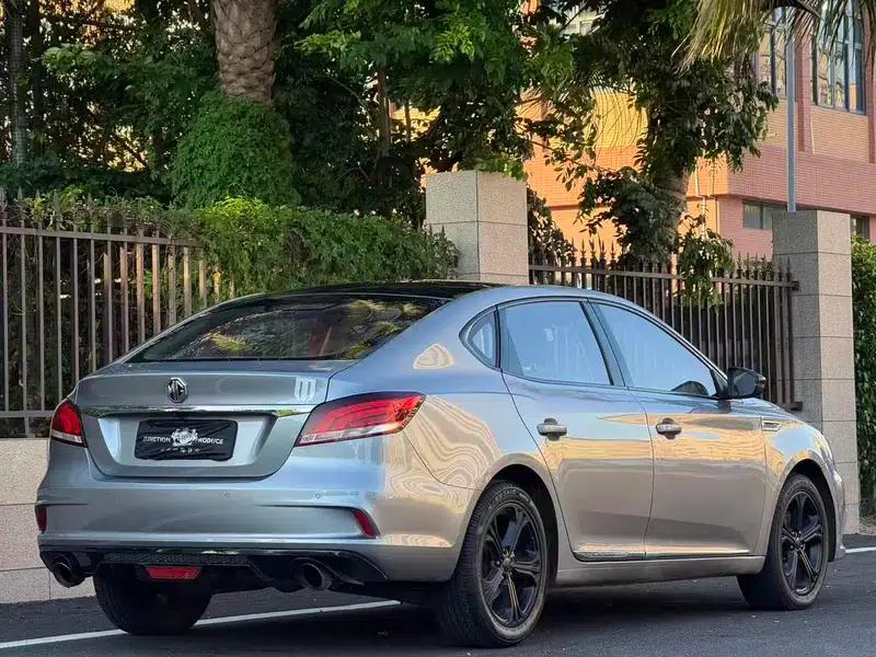 MG6 2017 20T Automatic Luxury Intelligent Edition — миниатюра 6