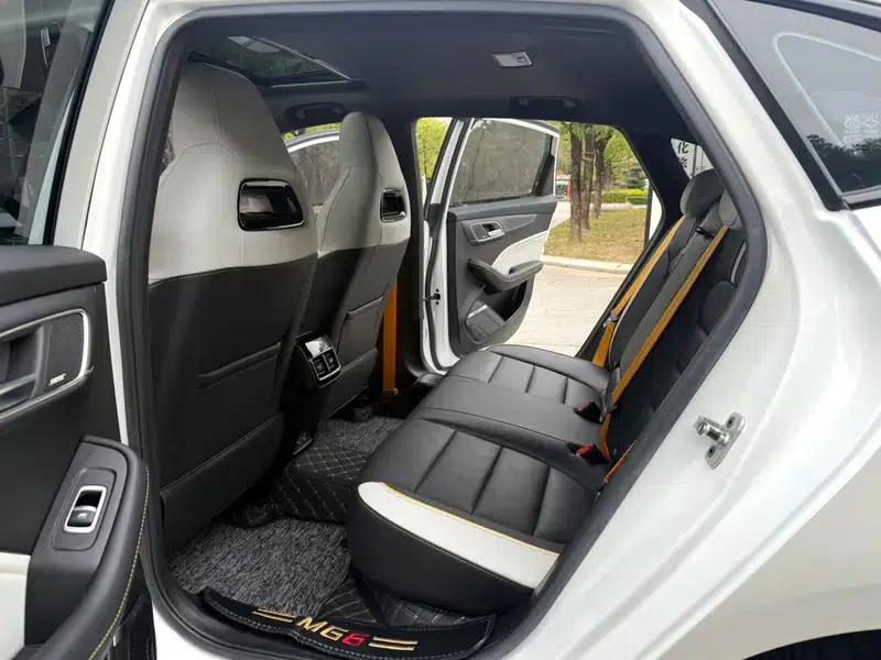 MG6 2021 Pro 1.5T Automatic Trophy Flagship Edition — миниатюра 19