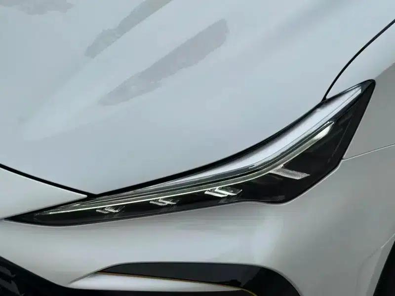MG6 2021 Pro 1.5T Automatic Trophy Flagship Edition — миниатюра 8