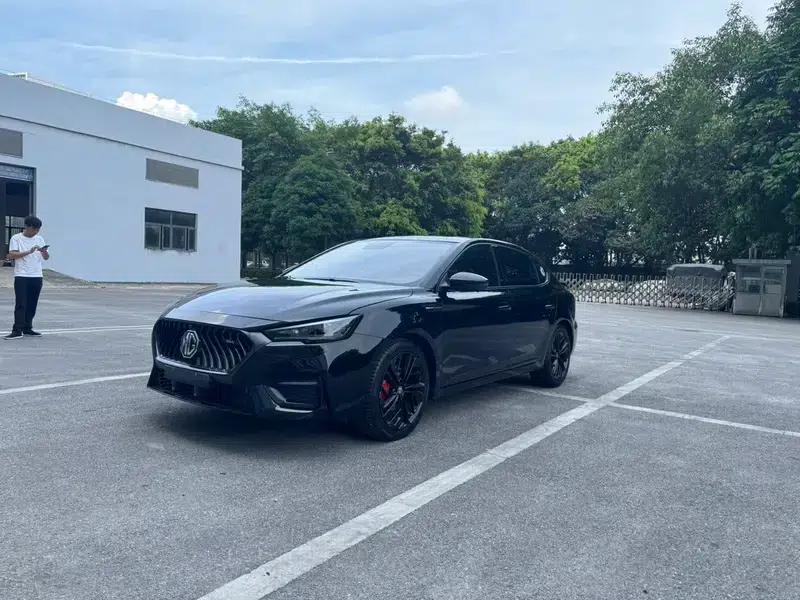 MG6 2020 1.5T Automatic Trophy Flagship Edition — миниатюра 1