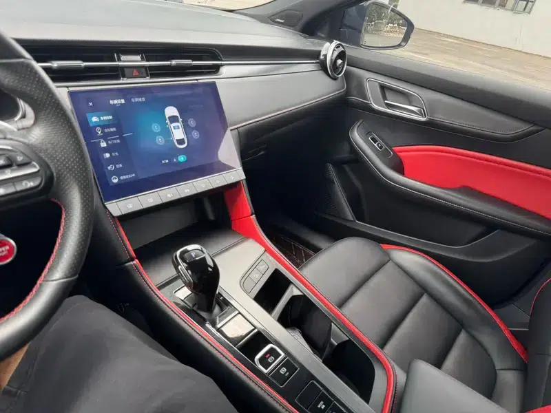 MG6 2020 1.5T Automatic Trophy Flagship Edition — миниатюра 27