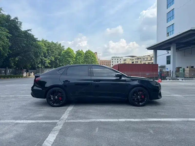 MG6 2020 1.5T Automatic Trophy Flagship Edition — миниатюра 8