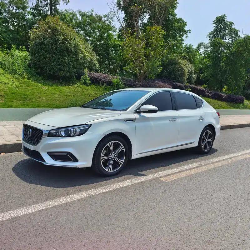 MG6 2017 20T Automatic Trophy Premium Internet Edition — миниатюра 1