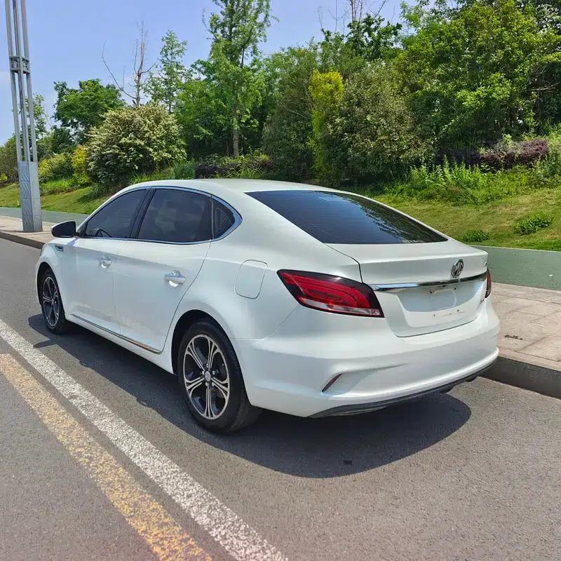 MG6 2017 20T Automatic Trophy Premium Internet Edition — миниатюра 5
