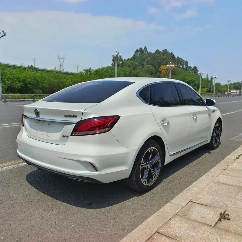 MG6 2017 20T Automatic Trophy Premium Internet Edition — миниатюра 7