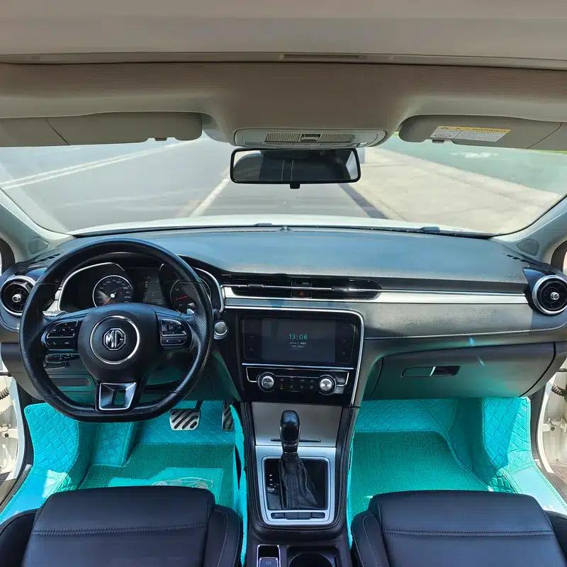 MG6 2017 20T Automatic Trophy Premium Internet Edition — миниатюра 8