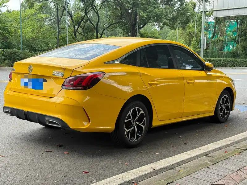 MG5 2021 180DVVT CVT Youth Style Edition — миниатюра 6
