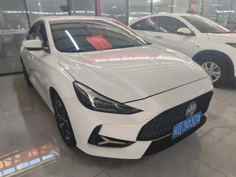 MG5 2021 180DVVT CVT Youth Luxury Edition — миниатюра 3