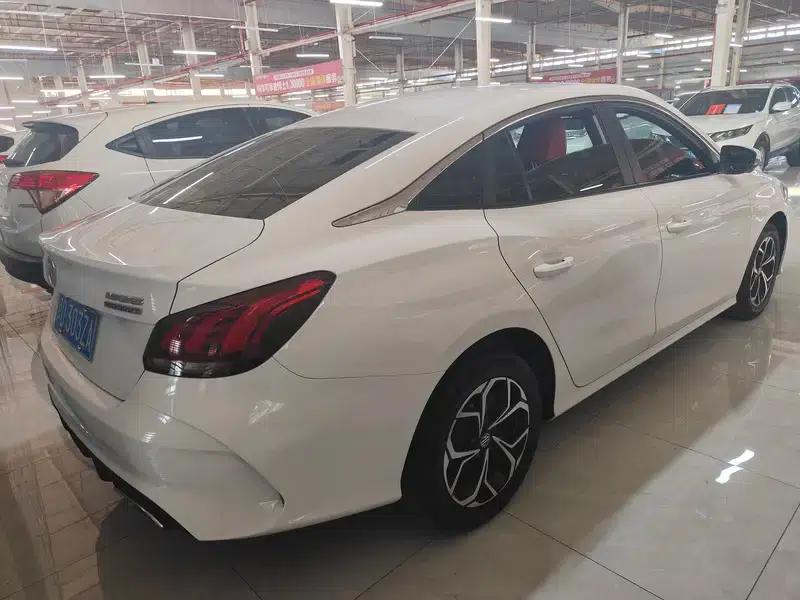 MG5 2021 180DVVT CVT Youth Luxury Edition — миниатюра 5