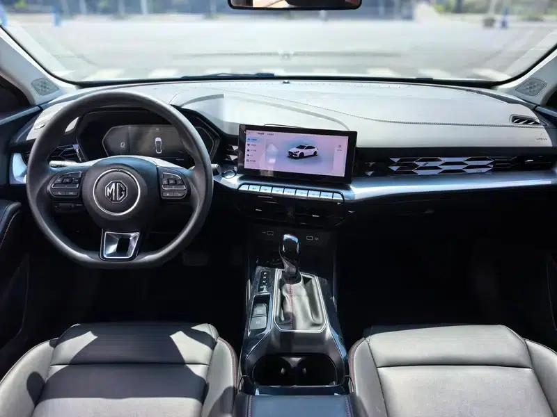 MG5 2023 180DVVT CVT Youth Luxury Edition — миниатюра 11