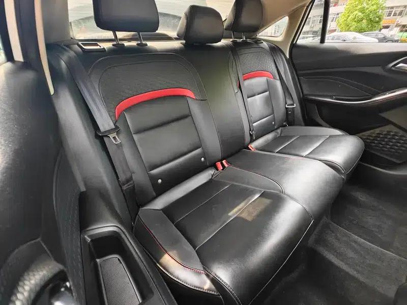 MG5 2022 180DVVT CVT Youth Luxury Edition — миниатюра 26