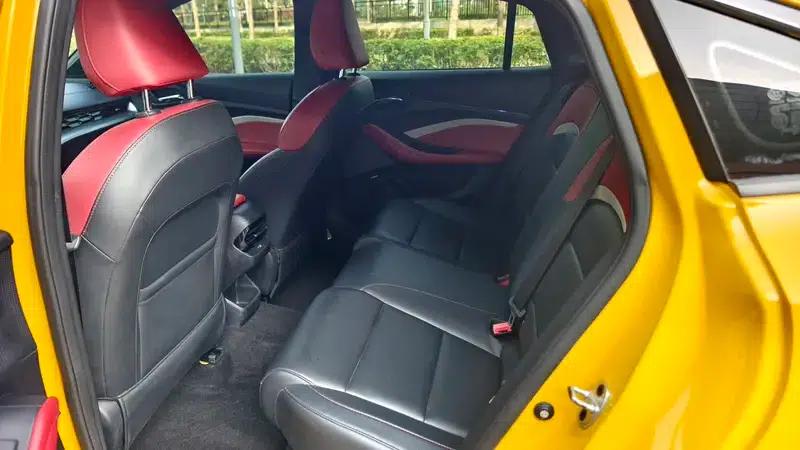 MG5 2021 300TGI DCT Trendy Luxury Limited Edition — миниатюра 14