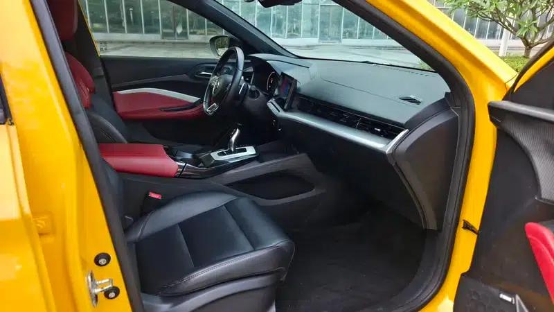 MG5 2021 300TGI DCT Trendy Luxury Limited Edition — миниатюра 10