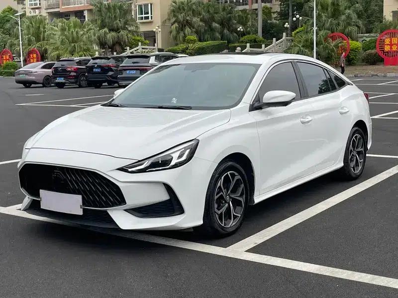 MG5 2021 180DVVT CVT Youth Luxury Edition — миниатюра 1