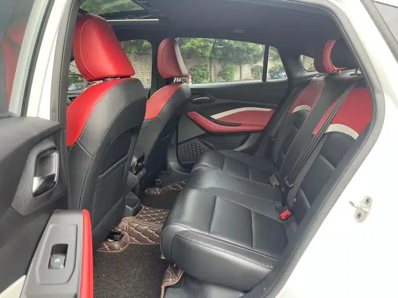 MG5 2021 180DVVT CVT Youth Luxury Edition — миниатюра 15