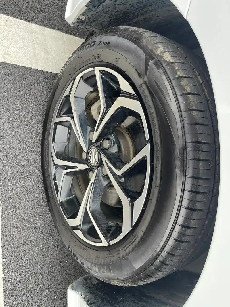 MG5 2021 180DVVT CVT Youth Luxury Edition — миниатюра 8