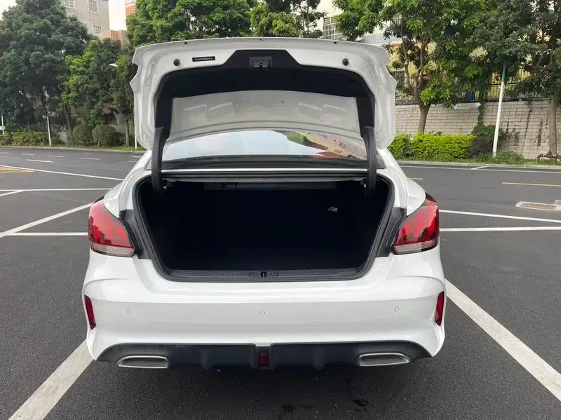 MG5 2021 180DVVT CVT Youth Luxury Edition — миниатюра 9