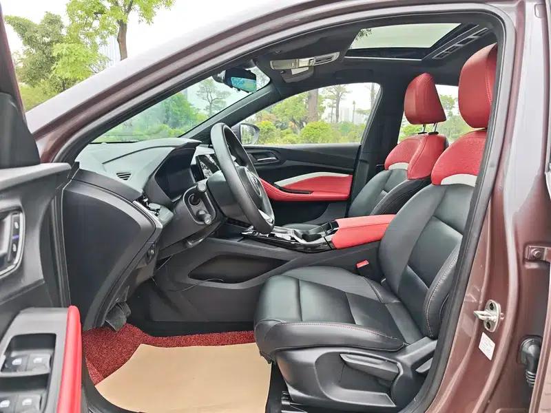 MG5 2021 Facelift 180DVVT CVT Youth Luxury Edition — миниатюра 17