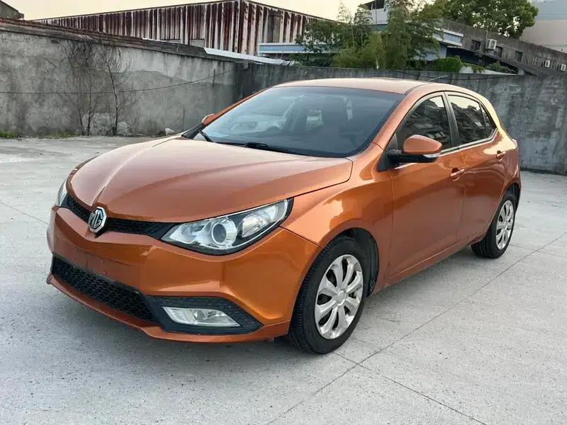 MG5 2012 1.5L Automatic Elite Edition — миниатюра 1