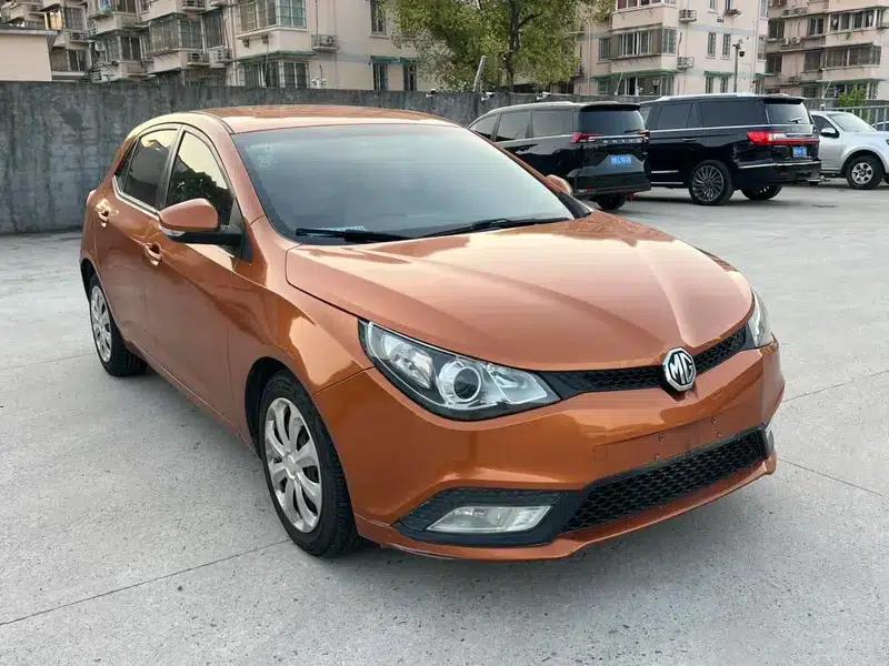 MG5 2012 1.5L Automatic Elite Edition — миниатюра 3