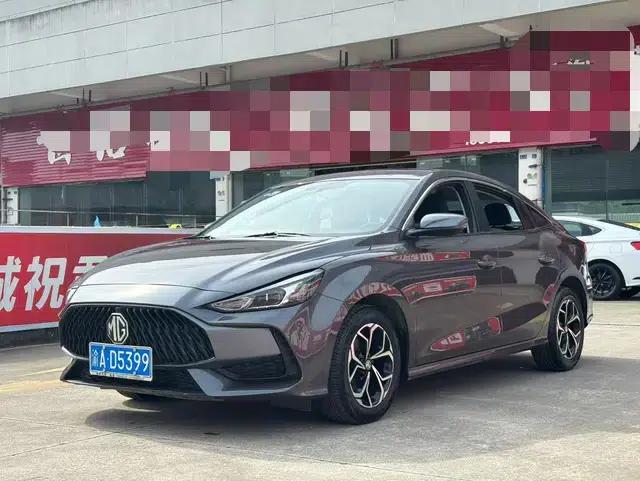 MG5 2023 180DVVT CVT Youth Luxury Edition — миниатюра 1