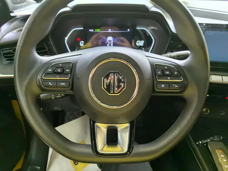 MG5 2021 180DVVT CVT Youth Luxury Edition — миниатюра 9