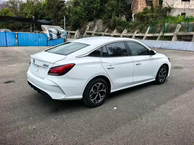 MG5 2023 180DVVT CVT Youth Style Edition — миниатюра 7