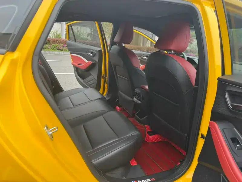 MG5 2021 180DVVT CVT Youth Style Edition — миниатюра 13