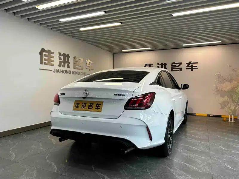MG5 2023 180DVVT CVT Youth Style Edition — миниатюра 6