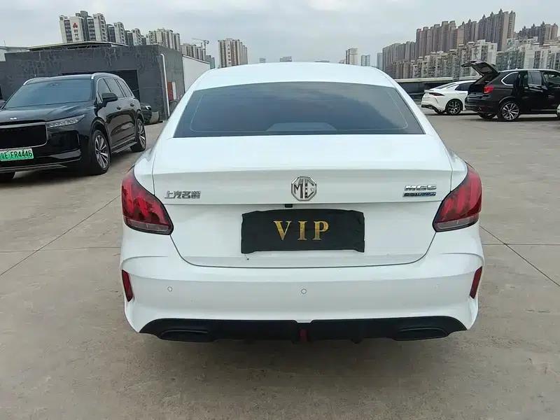 MG5 2023 180DVVT CVT Youth Luxury Edition — миниатюра 5