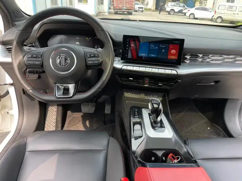 MG5 2022 300TGI DCT Trendy Luxury Edition — миниатюра 14