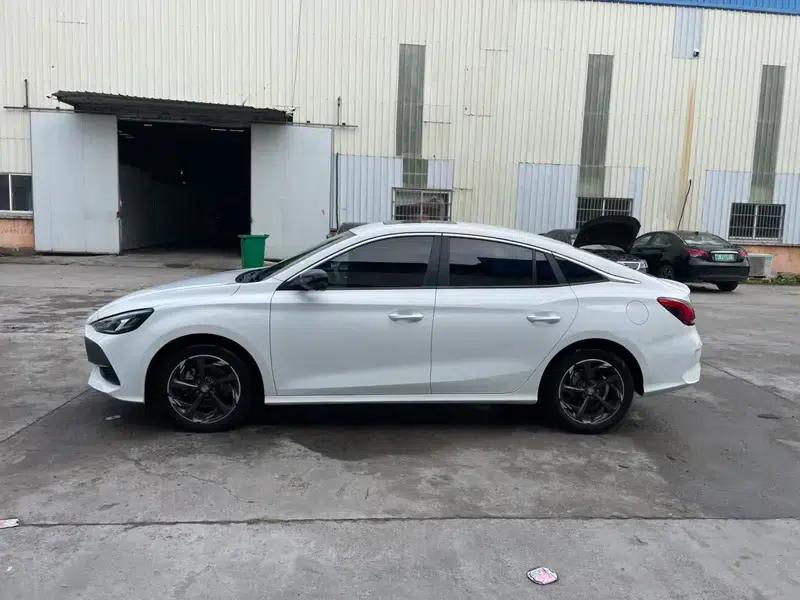 MG5 2022 300TGI DCT Trendy Luxury Edition — миниатюра 4