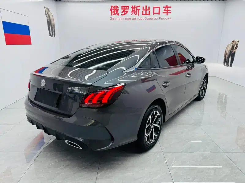 MG5 2022 180DVVT CVT Youth Luxury Edition — миниатюра 6