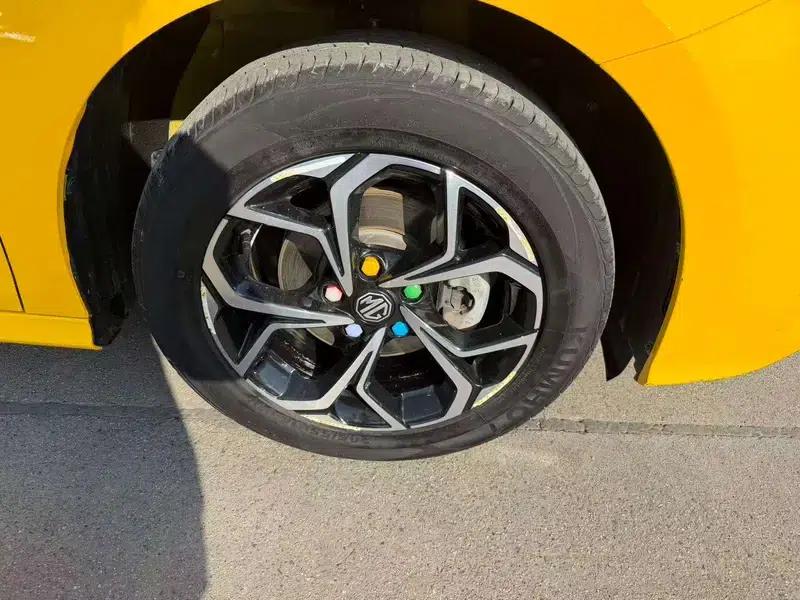 MG5 2021 180DVVT CVT Youth Luxury Edition — миниатюра 10