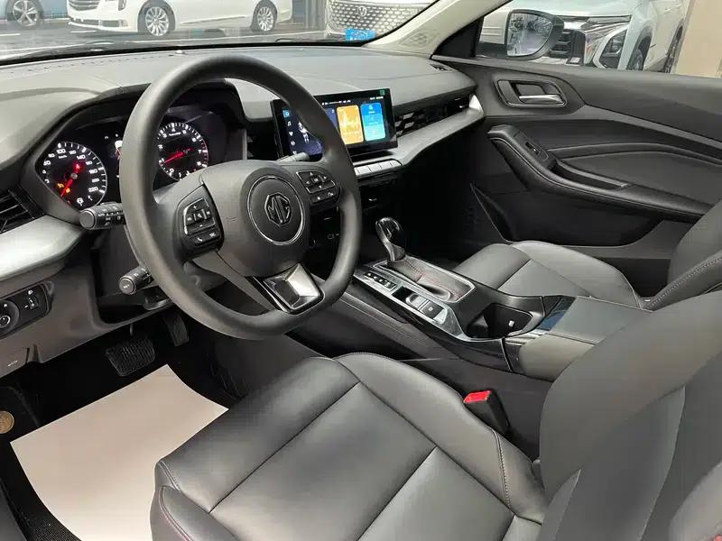 MG5 2023 180DVVT CVT Youth Luxury Edition — миниатюра 12