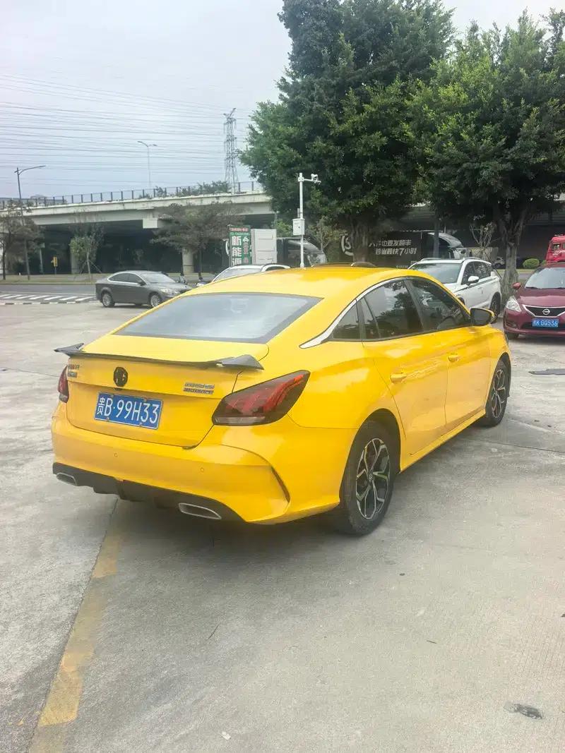 MG5 2021 180DVVT Manual Youth Luxury Edition — миниатюра 5