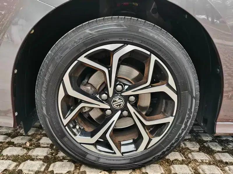 MG5 2021 180DVVT Manual Youth Luxury Edition — миниатюра 10
