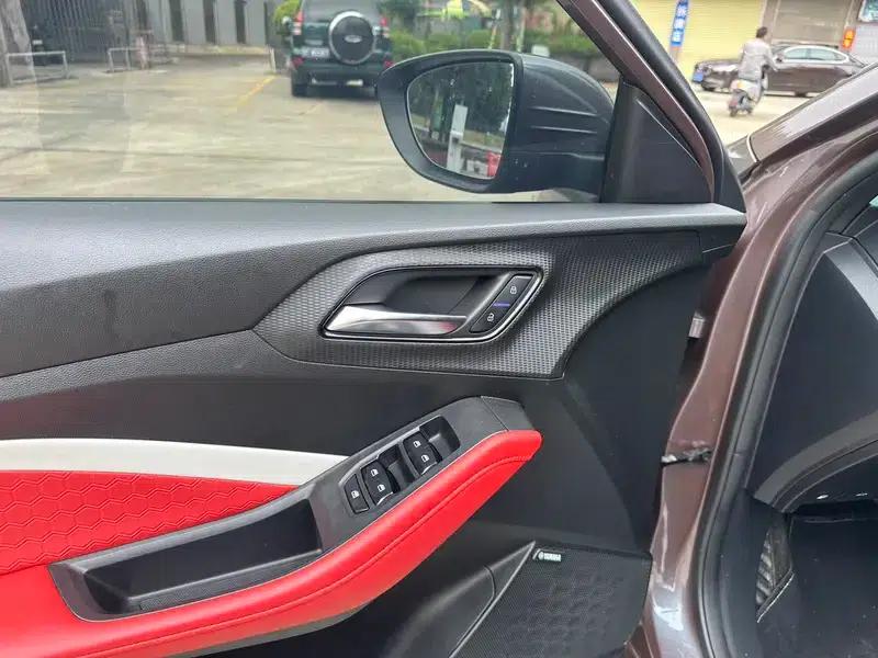 MG5 2021 Facelift 300TGI DCT Luxury Flagship Edition — миниатюра 34