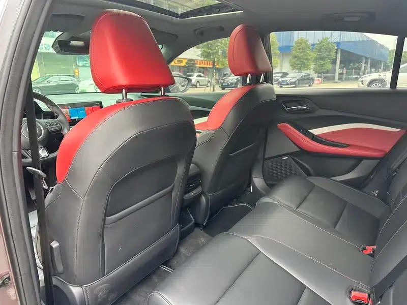 MG5 2021 Facelift 300TGI DCT Luxury Flagship Edition — миниатюра 35