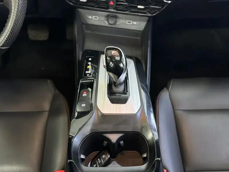 MG5 2022 300TGI DCT Trendy Luxury Edition — миниатюра 14