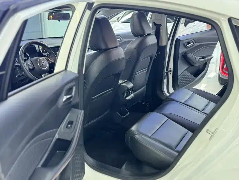 MG5 2022 300TGI DCT Trendy Luxury Edition — миниатюра 17