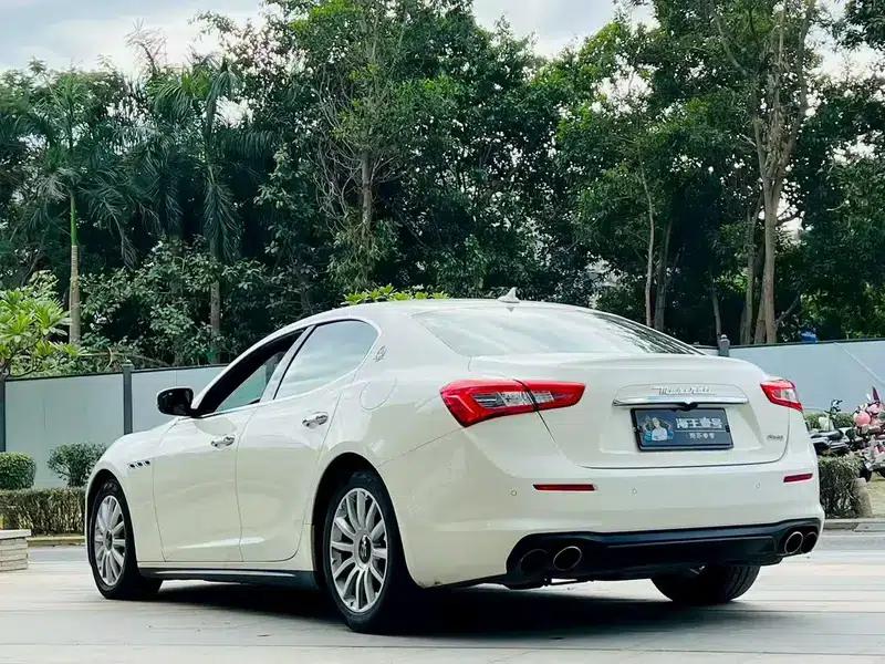 2018 Ghibli 3.0T 350Hp Standard Edition — миниатюра 4