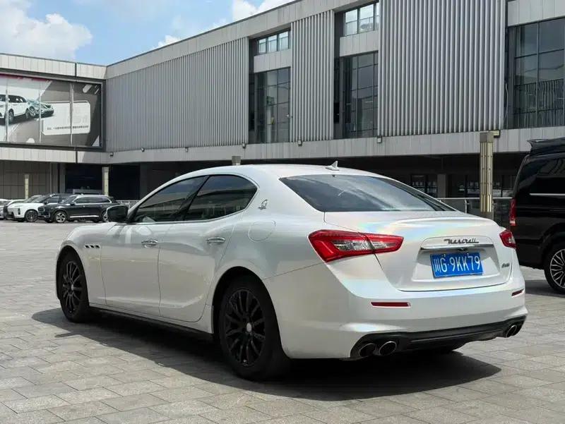 2018 Ghibli 3.0T Standard Edition — миниатюра 4