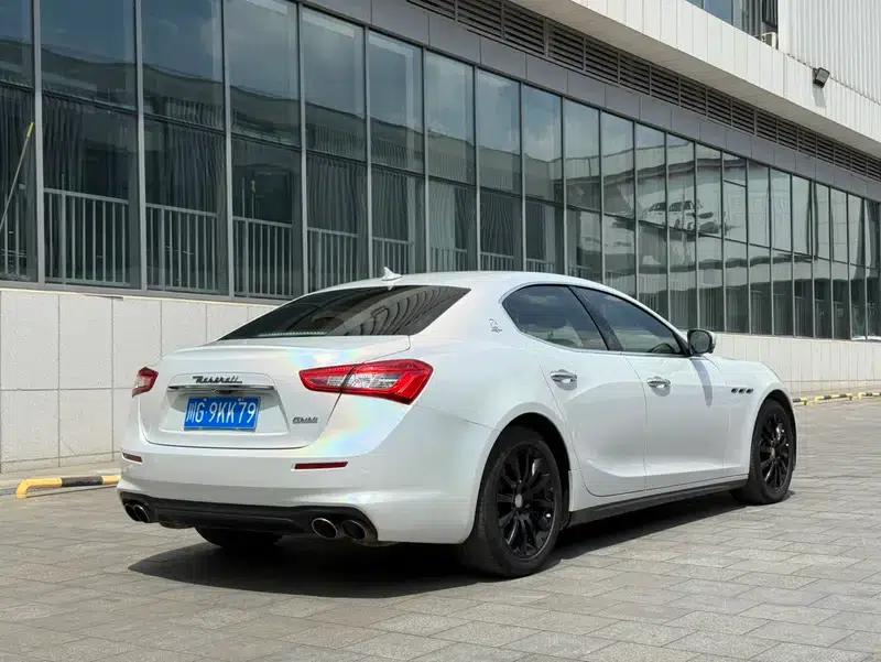 2018 Ghibli 3.0T Standard Edition — миниатюра 6